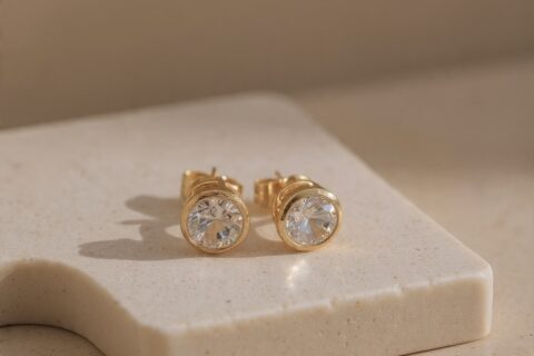 Simple Gold Stud Earrings-ZE-ST-28