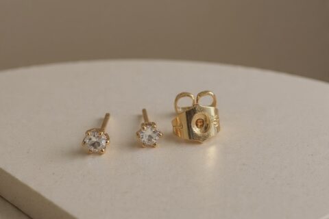 Shine Dot Stud Earrings-ZE-ST-34