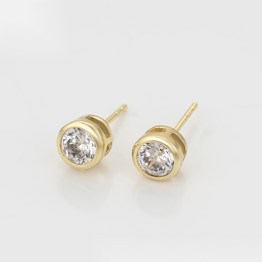Daily wear fashion simple 14K gold color 6mm earring - Image 3