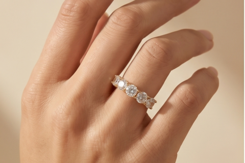Premium Daily Wear Ring – Multi stone