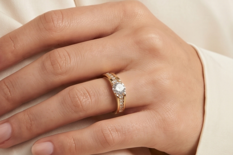 Daily wear diamond ring